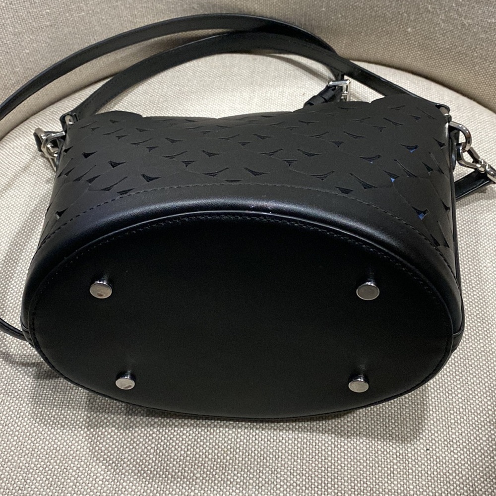 Kate Spade Ace Bucket bag optional crossbody - Picture 12 of 13